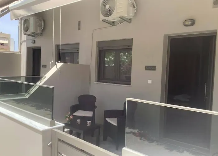 Nafsika Apt., Next To The Beach! Apartment