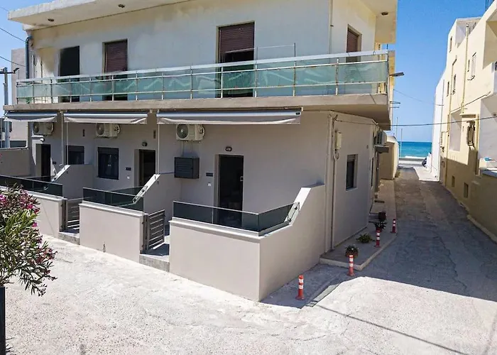 Apartment Nafsika Apt., Next To The Beach!