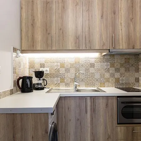 Nafsika Apt., Next To The Beach! Rethymno