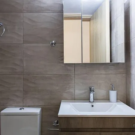 Nafsika Apt., Next To The Beach! Apartmán