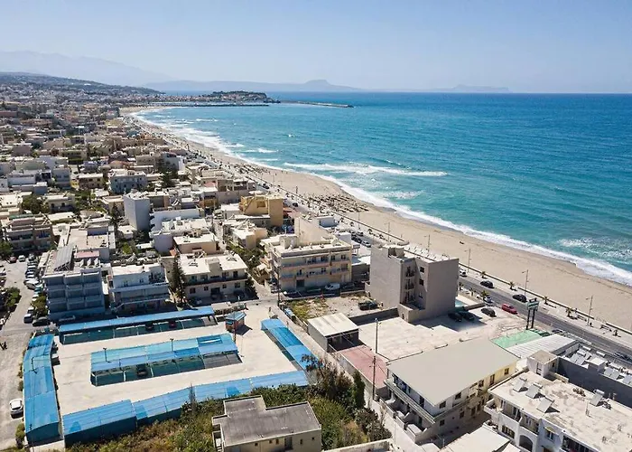 Nafsika Apt., Next To The Beach!