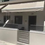 Nafsika Apt., Next To The Beach! Apartman *