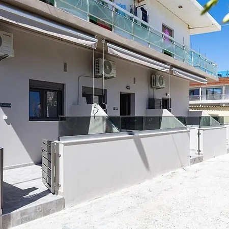 Nafsika Apt., Next To The Beach! Apartament
